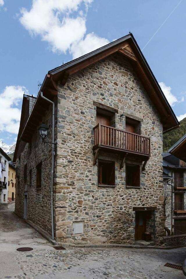 Cantal Sallent De Gallego Sencillo Y Acogedor エクステリア 写真